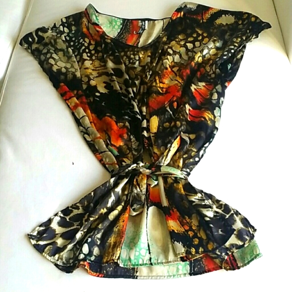 Gorgeous Tunic/mini dress with belt